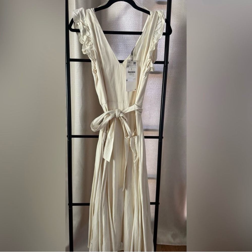 Zara Cream Ruffle Sleeve Dress